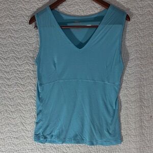 Chic Light Blue V-Neck Tank Top